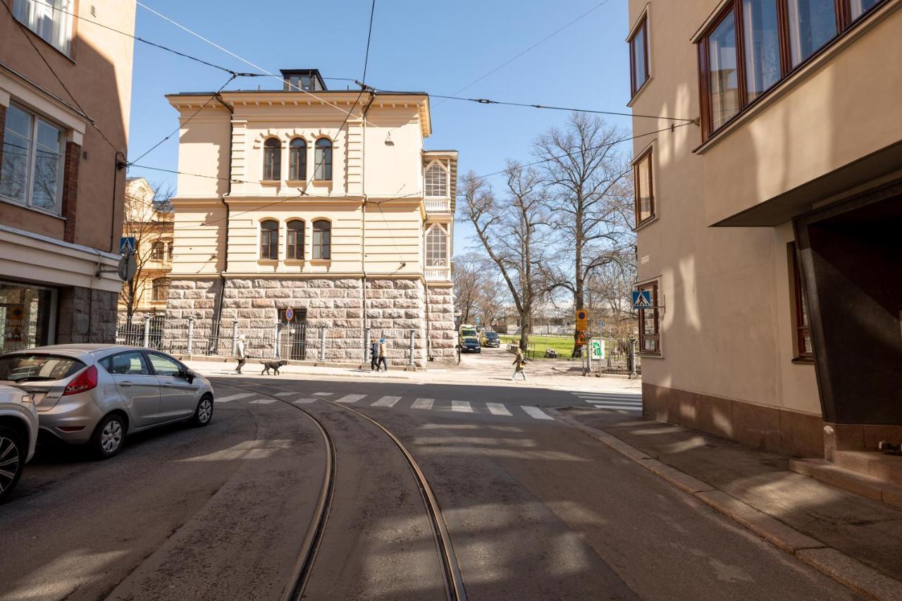2Ndhomes Cozy Helsinki Center Studio With Park View Dış mekan fotoğraf